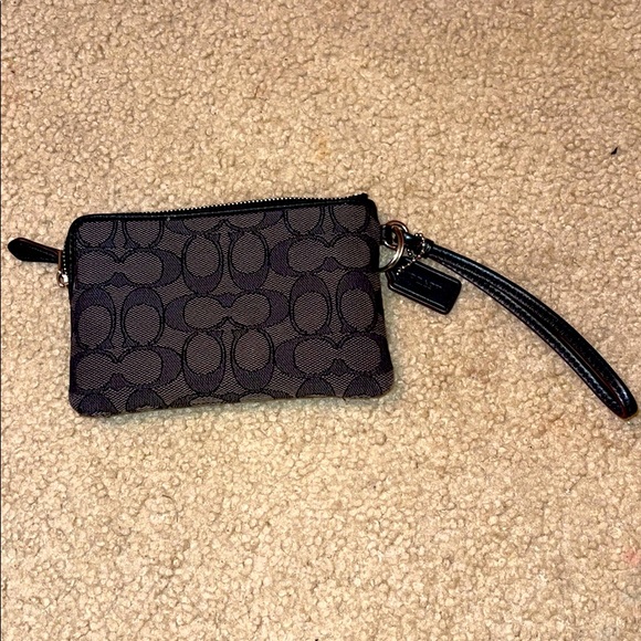 coach wallet - Picture 3 of 3